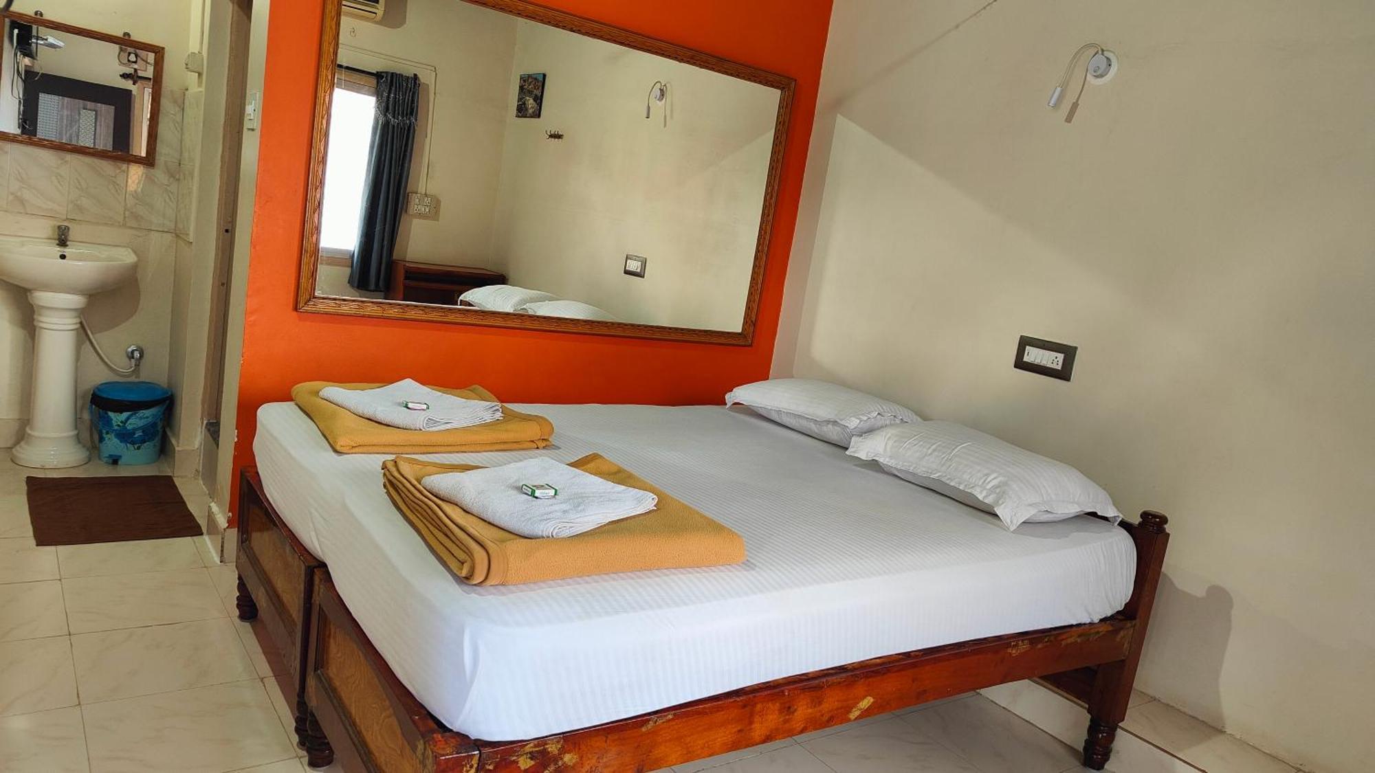 Rocky Guesthouse 함피 외부 사진