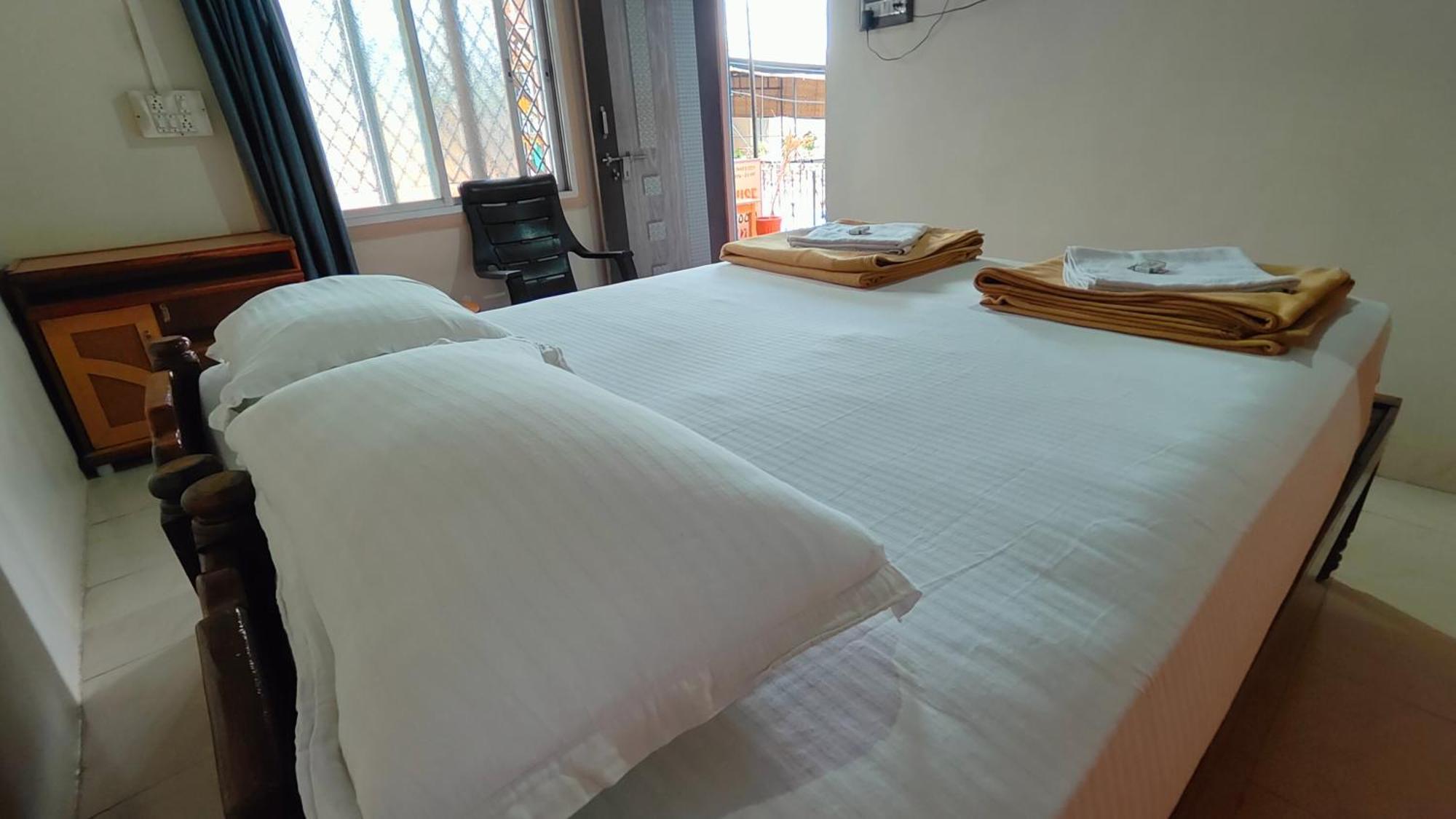 Rocky Guesthouse 함피 외부 사진