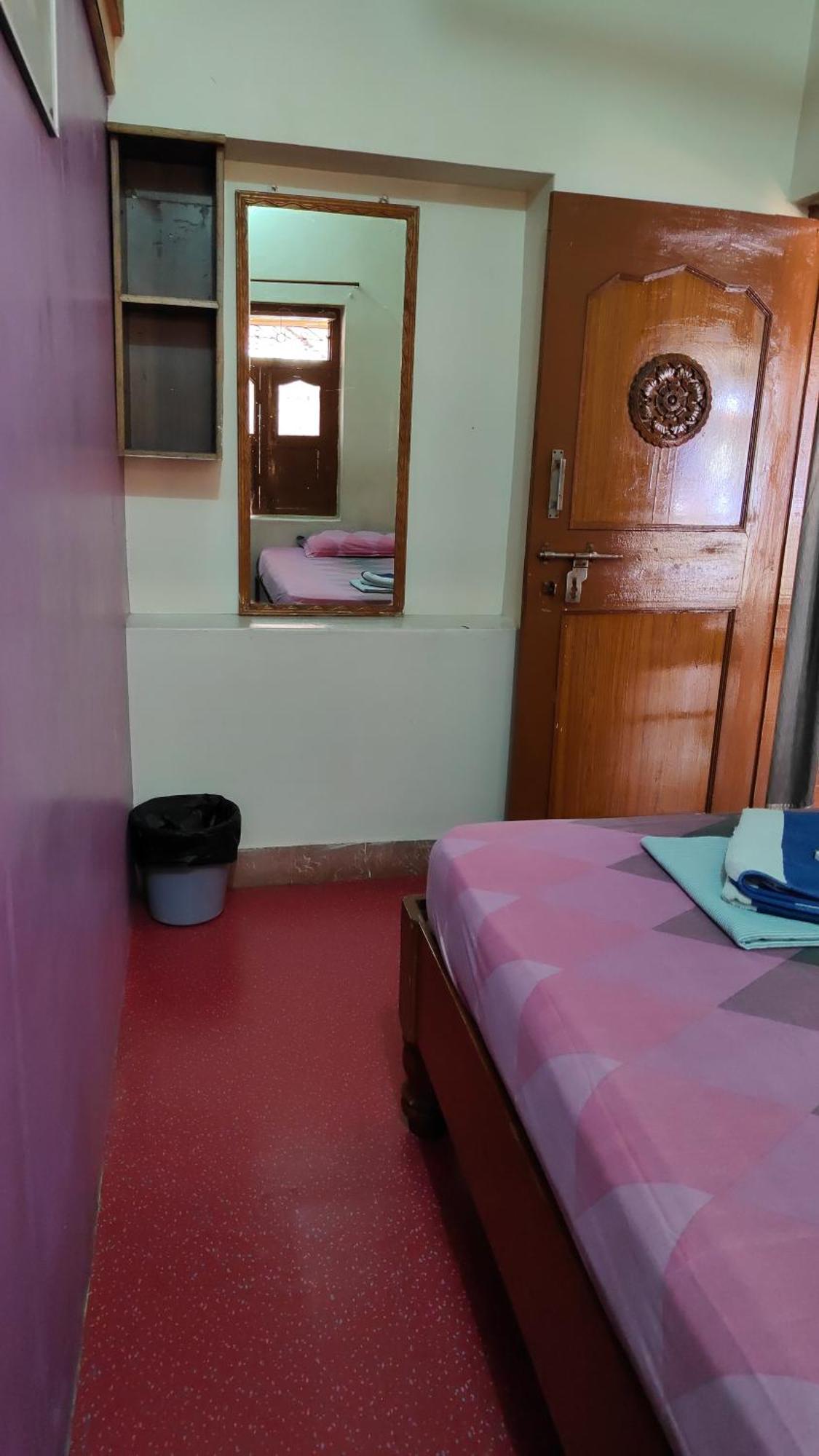 Rocky Guesthouse 함피 외부 사진