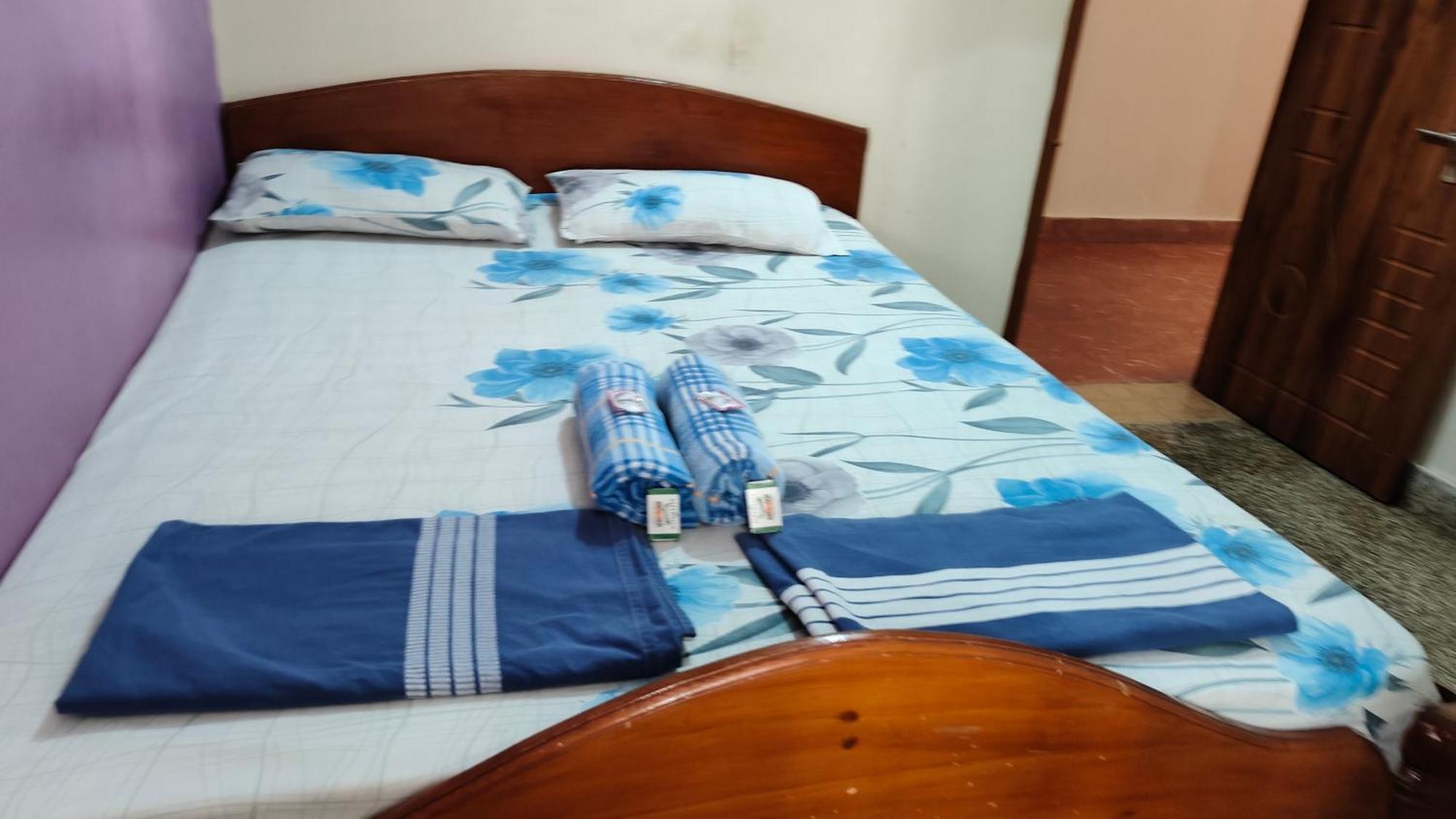 Rocky Guesthouse 함피 외부 사진