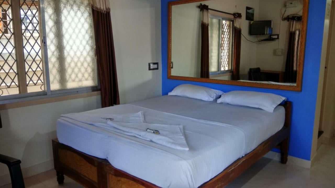 Rocky Guesthouse 함피 외부 사진